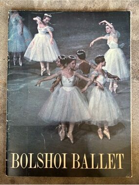 Bolshoi Ballet Vintage Program Cover — Ballet Dancers in White Tutus